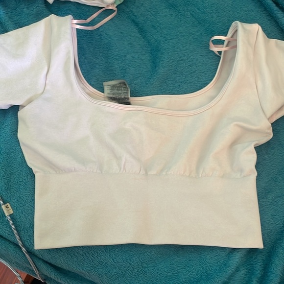 guess work out top light pink - Picture 2 of 3